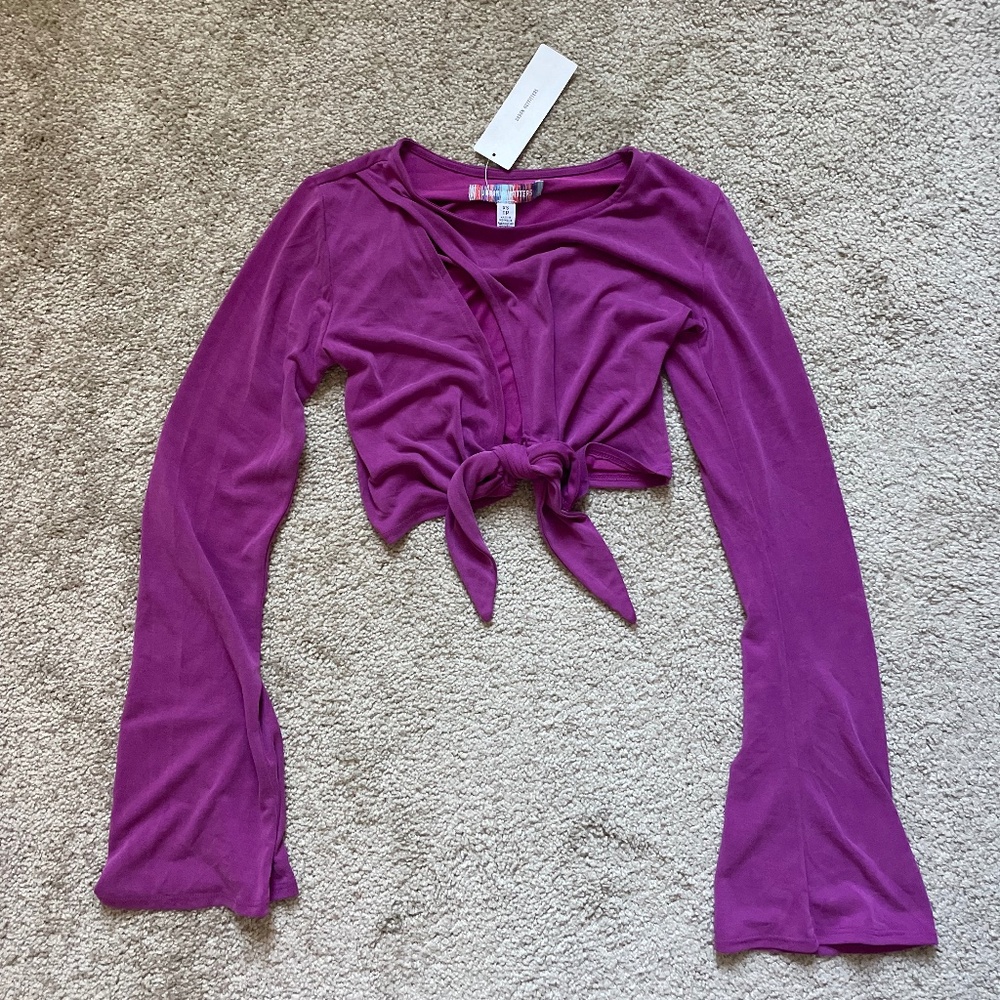 purple crop top